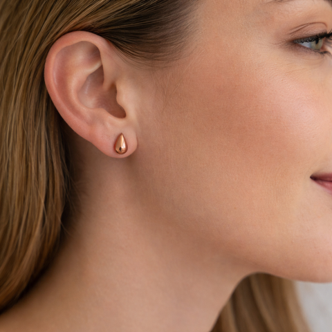 14k Gold Petite Tear Drop Earrings